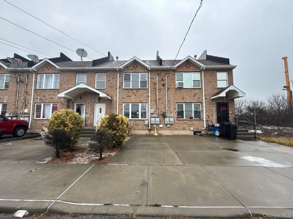 160 Beach 30th Street, Far Rockaway, NY 11691 - #1