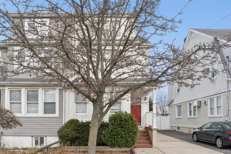 2861 Tilrose Avenue, Oceanside, NY 11572 - Image #3