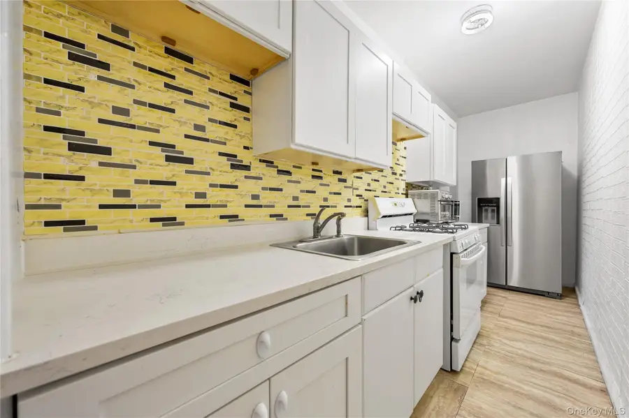 2190 Boston Road #2J, Bronx, NY 10462 - Image #3
