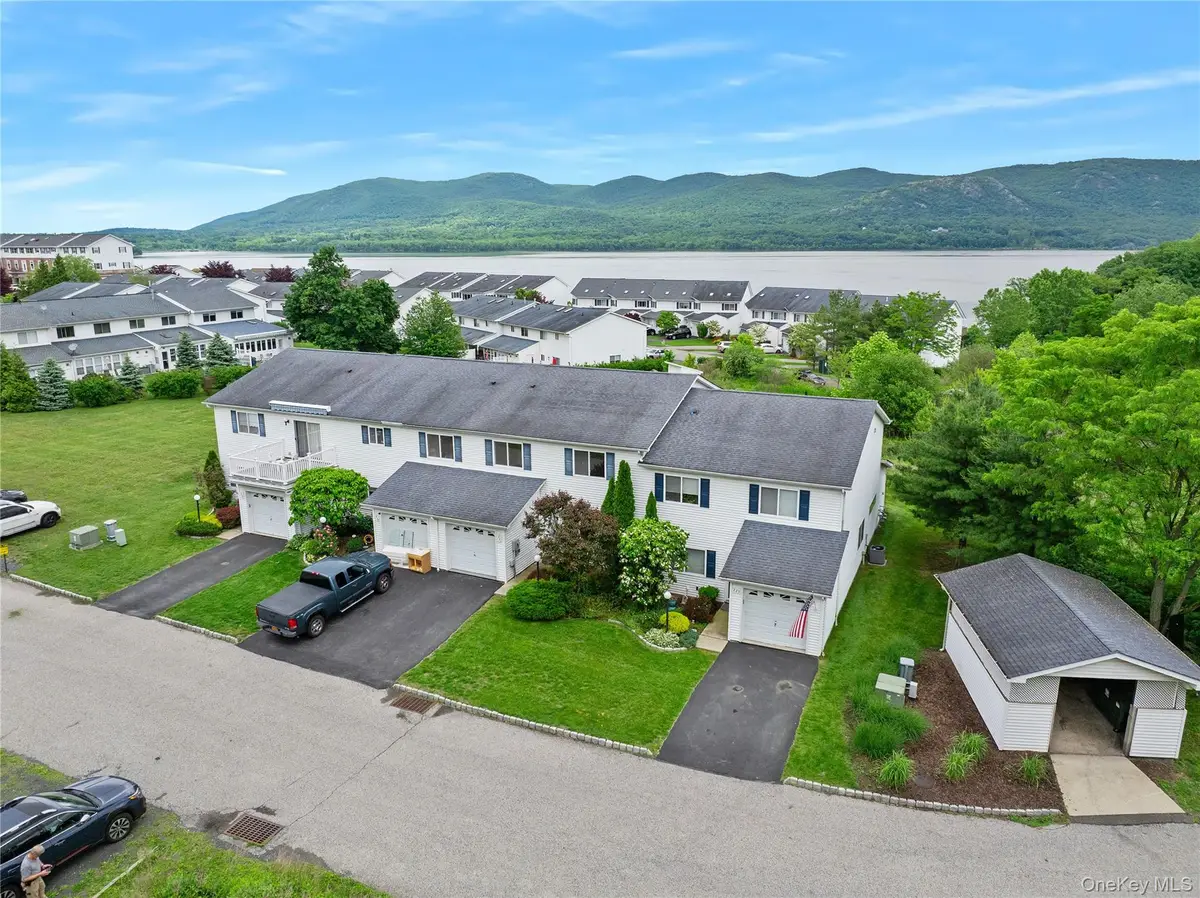 221 Tamerisk Lane, New Windsor, NY 12553 - Image #1