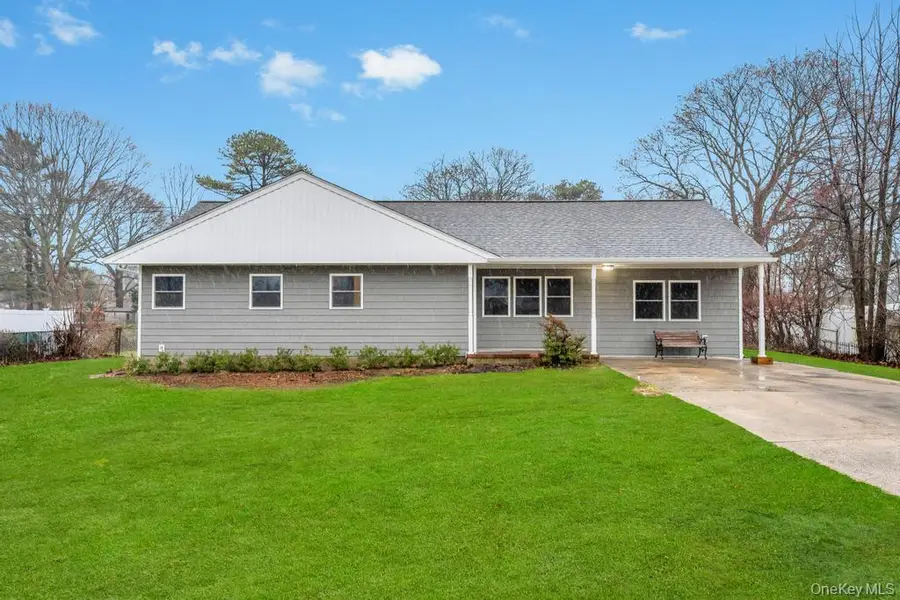 16 Columbus Avenue, Brentwood, NY 11717 - Image #2