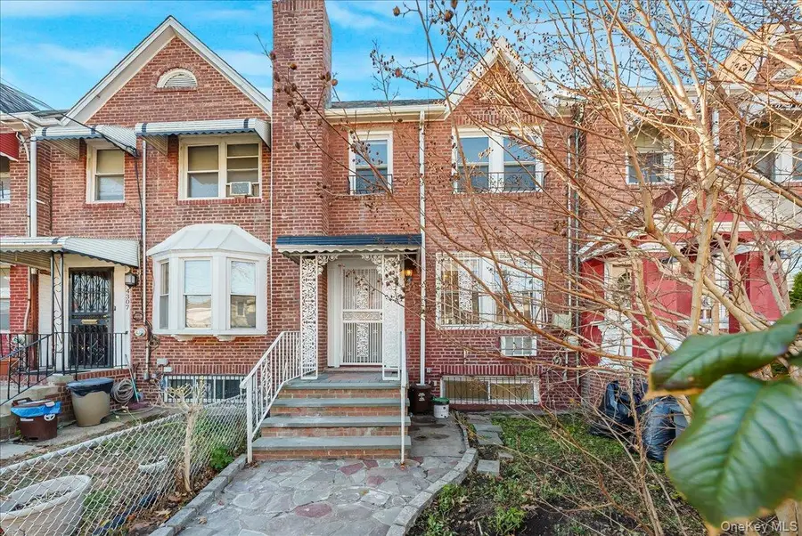 4309 Edson Avenue, Bronx, NY 10466 - Image #2