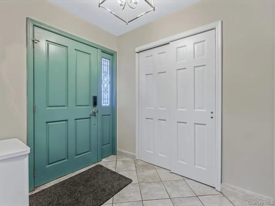 217-32 Corbett Road, Bayside, NY 11361 - Image #3