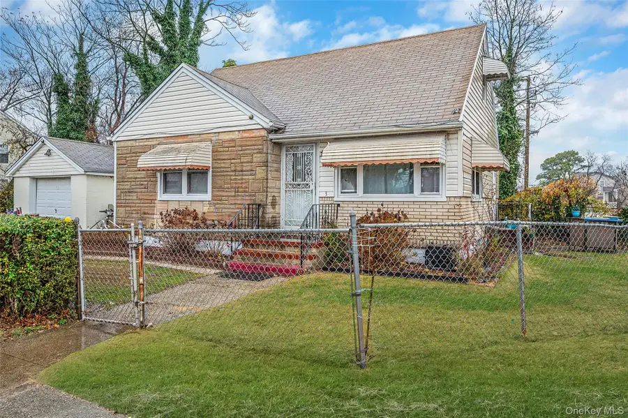 3 Poplar Road, Amityville, NY 11701 - Image #3