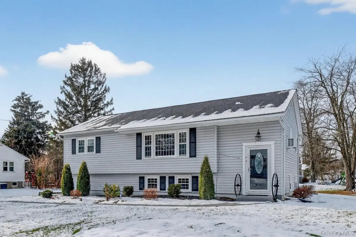 23 Bridle Path, Newburgh, NY 12550 - Image #1