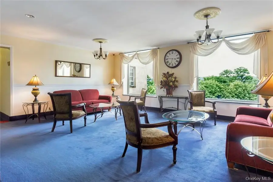 279 N Broadway #1T, Yonkers, NY 10701 - Image #2