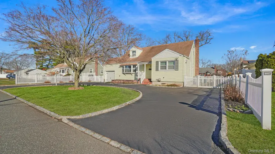 197 W 5th Street, Deer Park, NY 11729 - Image #2