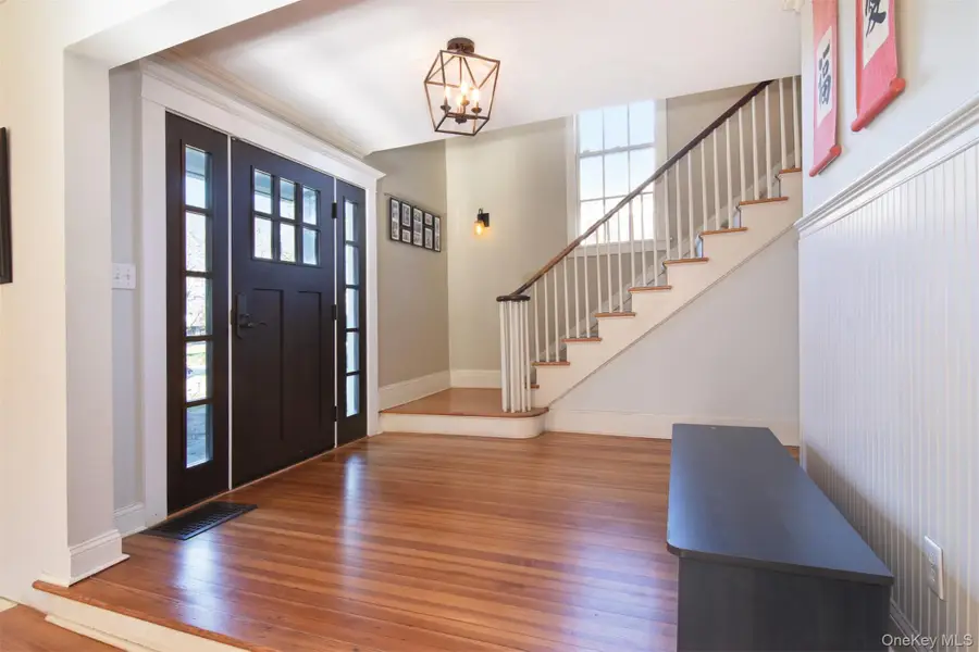 414 Pelham Manor Road, Pelham, NY 10803 - Image #2