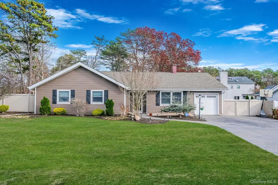 269 Bridgeport Avenue, Medford, NY 11763 - Image #2