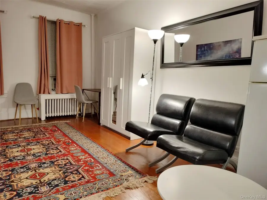 334 E 53rd Street #3A, Manhattan, NY 10022 - Image #3