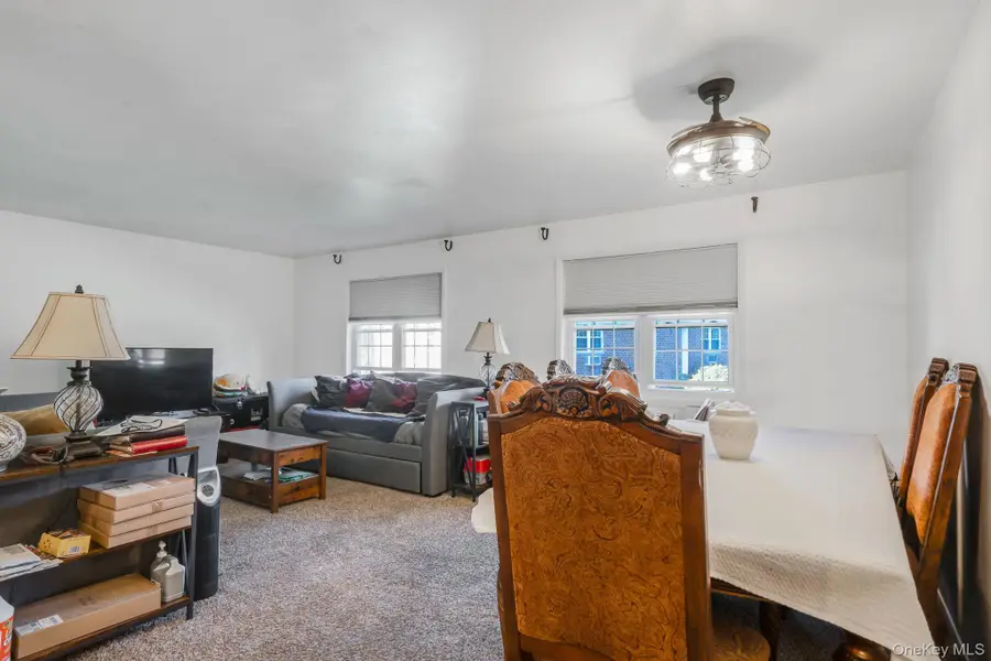 460 Old Town Road #2J, Port Jefferson Station, NY 11776 - Image #3