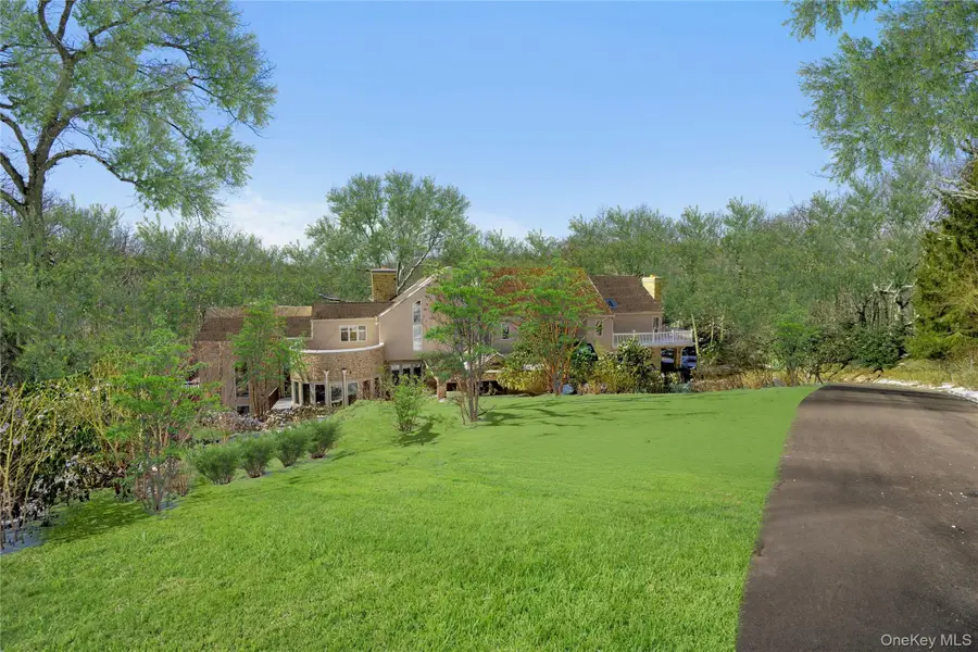 301 Oakley Court, Mill Neck, NY 11765 - #2