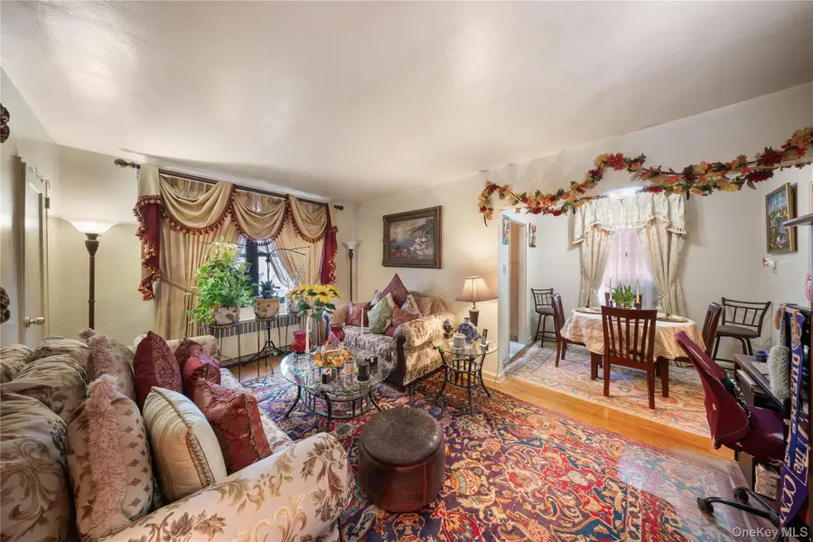 70-79 Park Drive E #B, Flushing, NY 11367 - Image #3