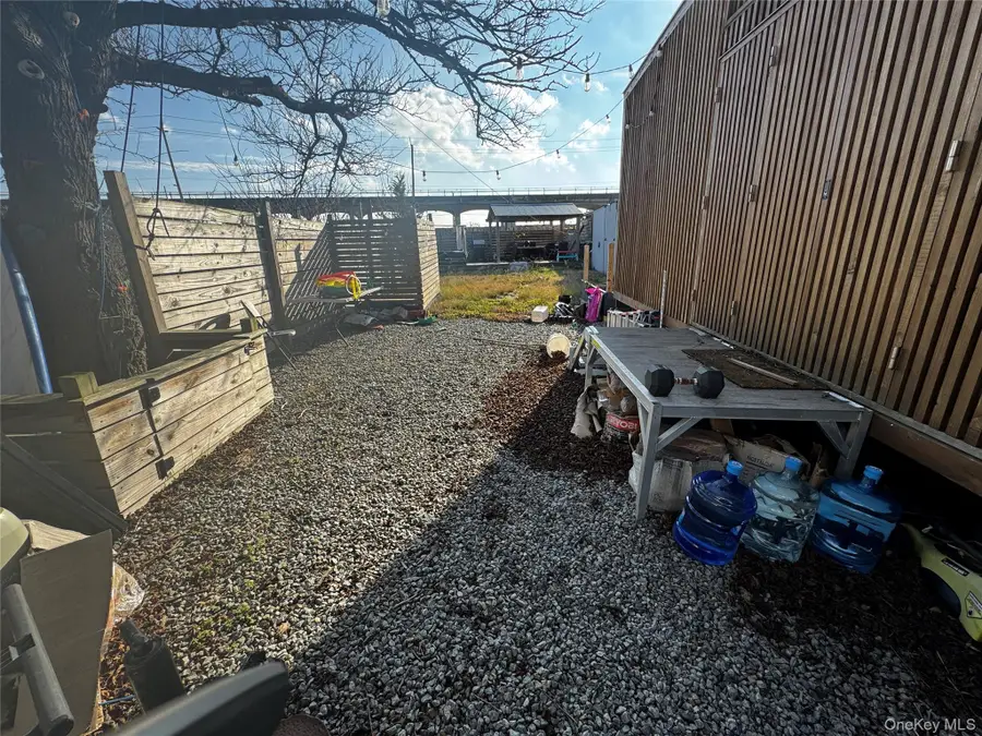 4011 Rockaway Beach Boulevard, Far Rockaway, NY 11691 - Image #3