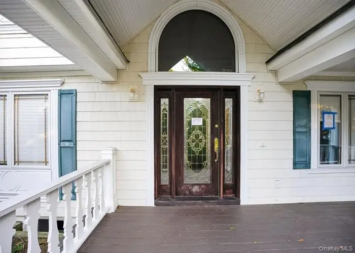 6 Robert Court, Center Moriches, NY 11934 - Image #1