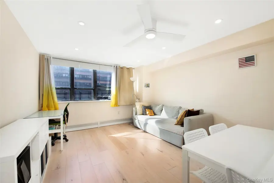 301 Cathedral Parkway #3M, New York, NY 10026 - Image #3