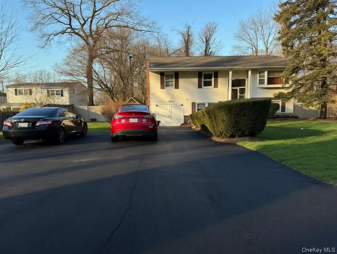 160 Lincoln Boulevard, Hauppauge, NY 11788 - #1