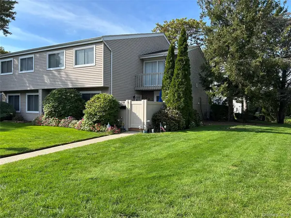 233B Springmeadow Drive #B, Holbrook, NY 11741