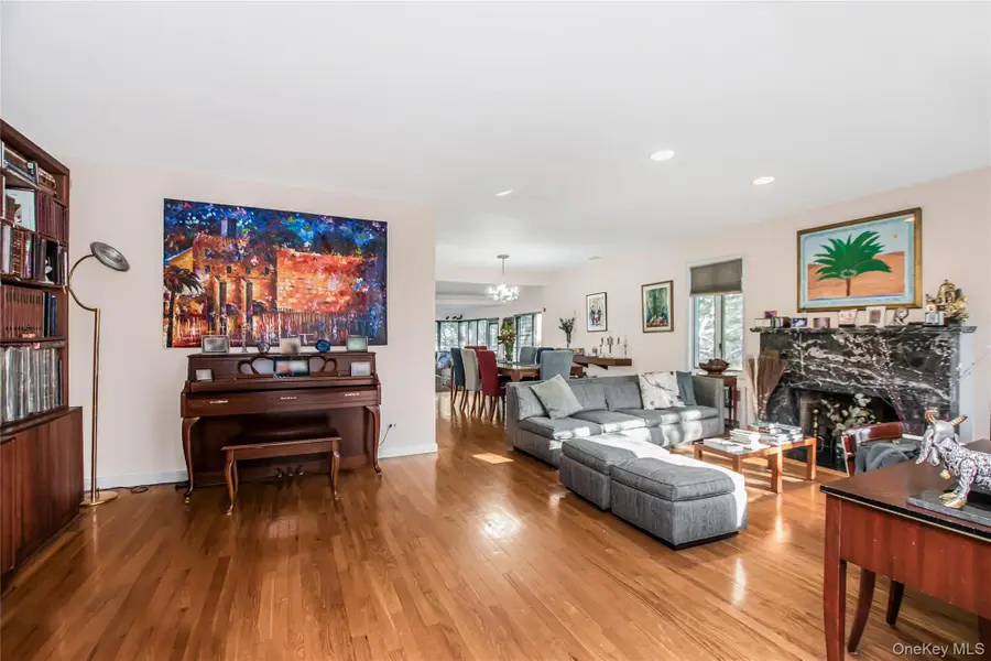 617 W 227th Street, Bronx, NY 10463 - Image #2