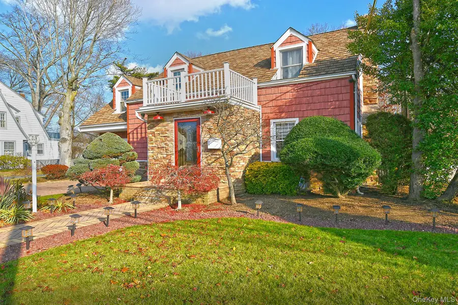 60 Connecticut Avenue, Freeport, NY 11520 - Image #2