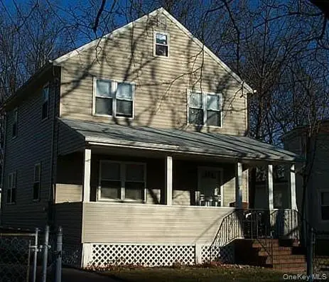 91 E Roosevelt Avenue, Roosevelt, NY 11575