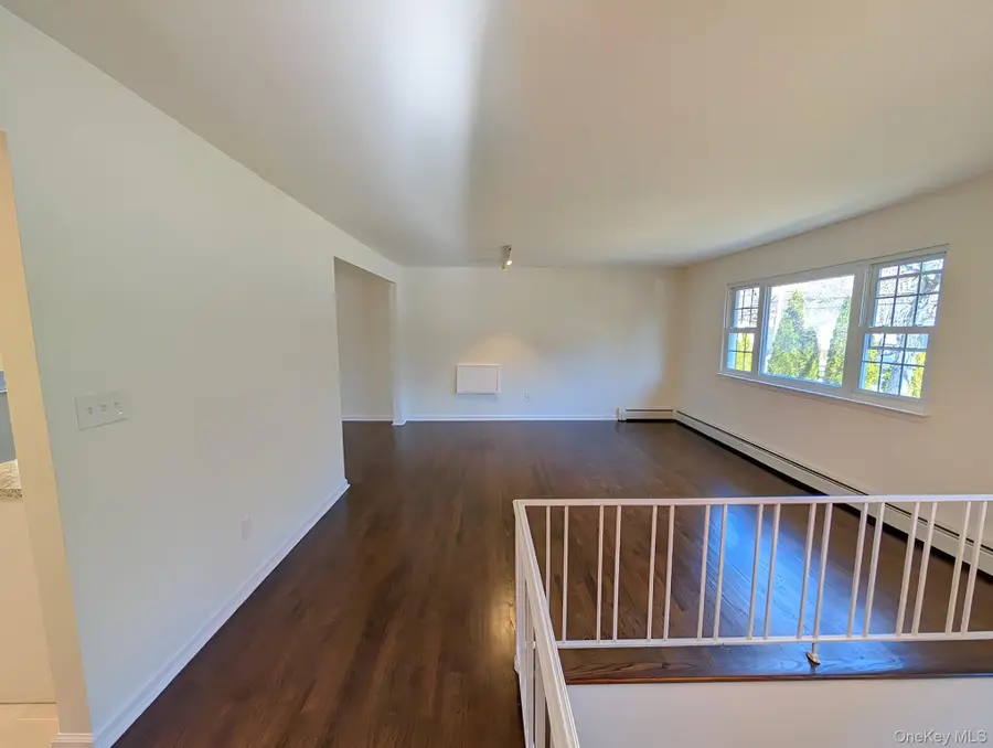 562 Westbrook Drive, Cortlandt Manor, NY 10567 - Image #2