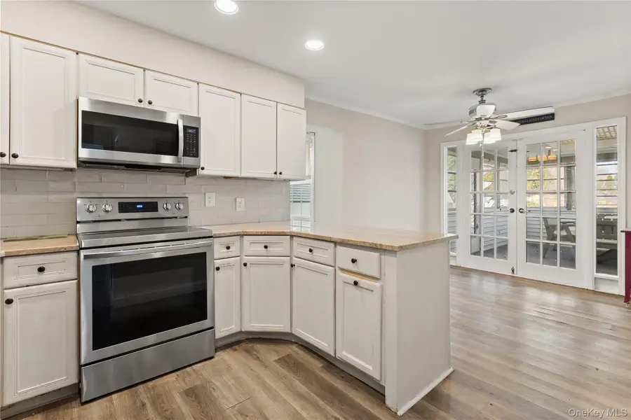 11 Marlboro Lane, East Islip, NY 11730 - Image #2