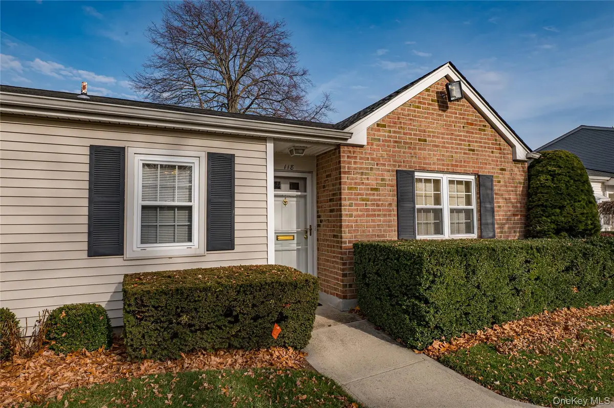 118 Harbor S, Amityville, NY 11701 - Image #1