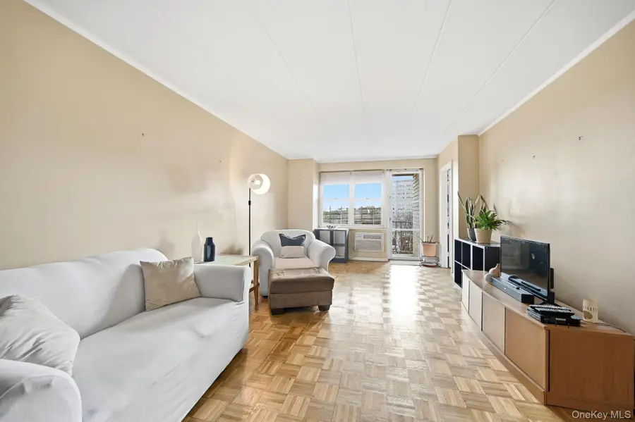 11 Park Avenue #6V, Mount Vernon, NY 10550 - Image #2