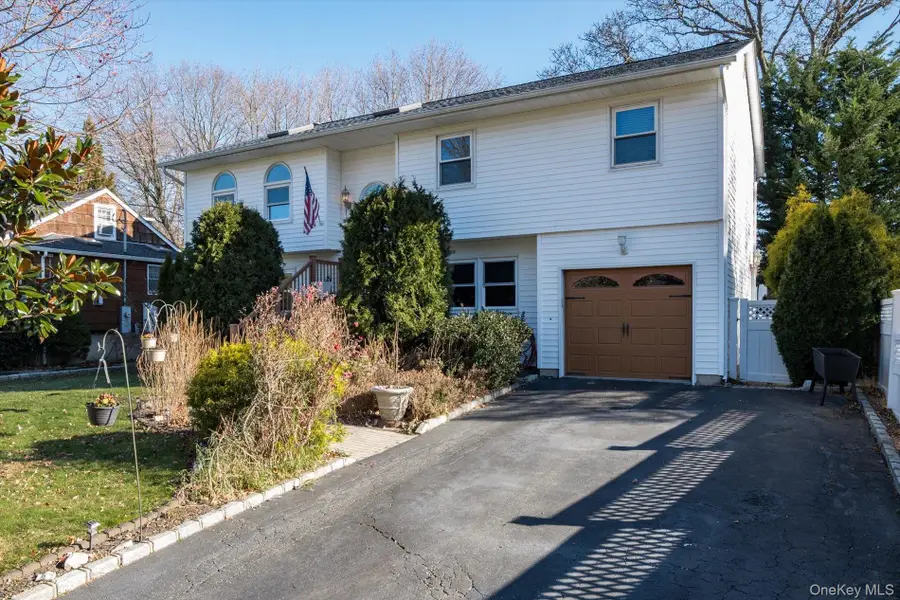 68 Valentine Avenue, Huntington, NY 11743 - Image #2