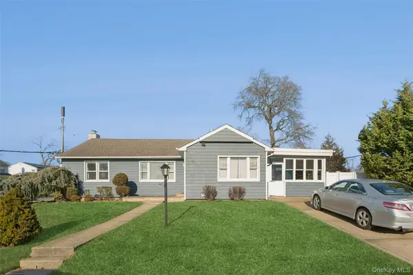 1871 Relyea Drive, Merrick, NY 11566