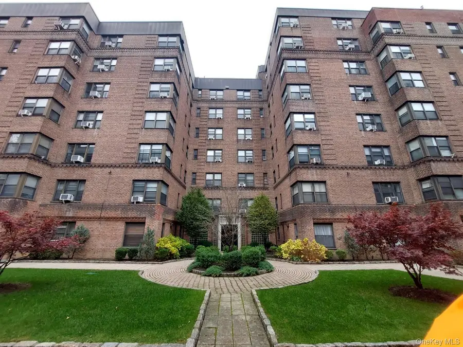 101 Ellwood Avenue #6H, Mount Vernon, NY 10552 - Image #2