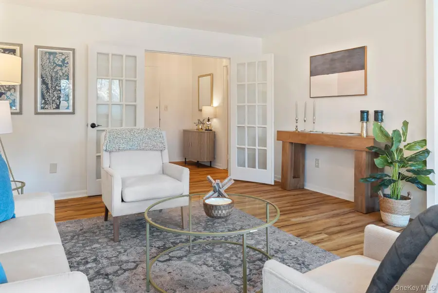 100 High Point Drive #305, Hartsdale, NY 10530 - Image #2