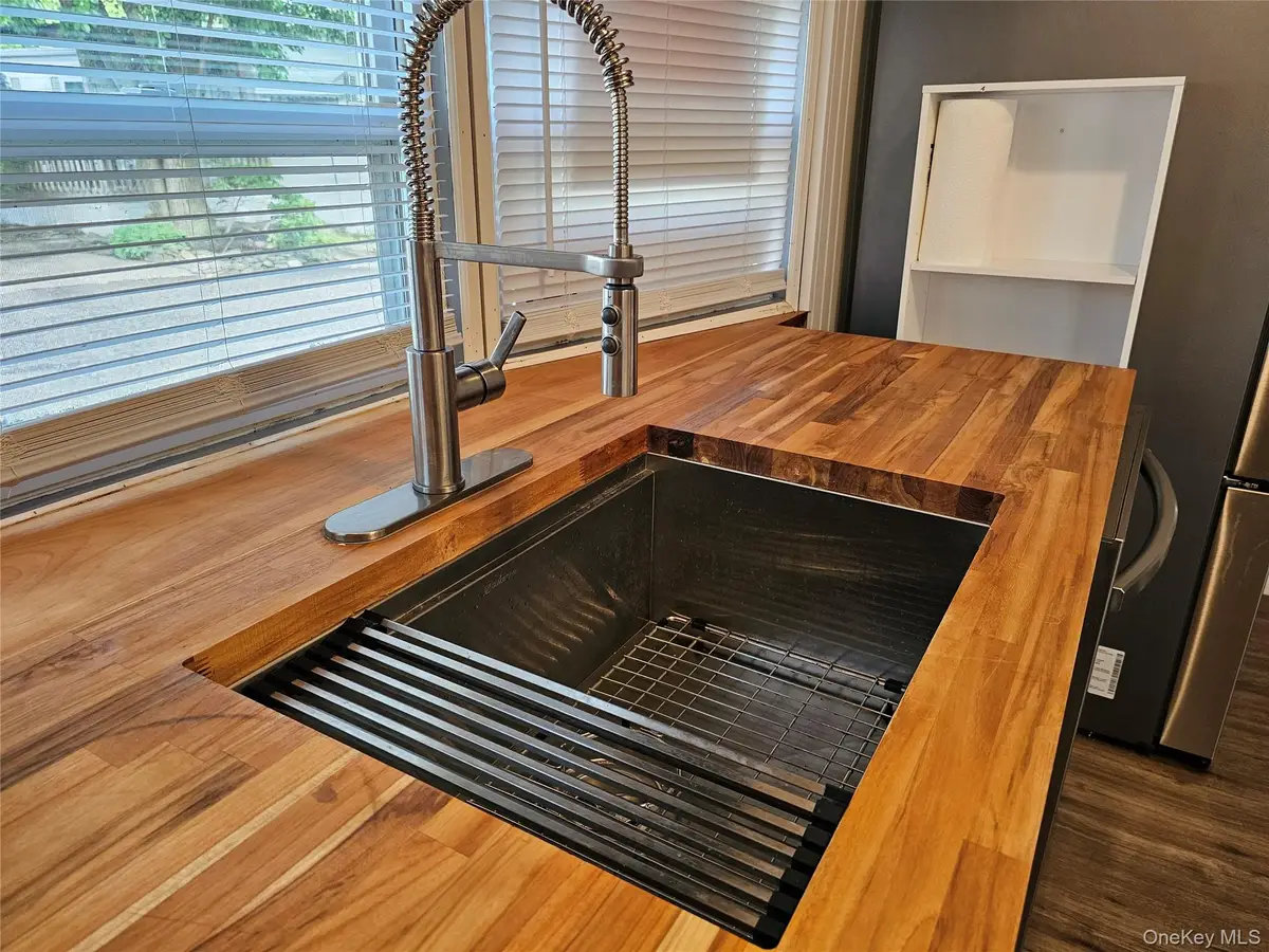 1964-106 River Road #106, Calverton, NY 11933 - Image #1