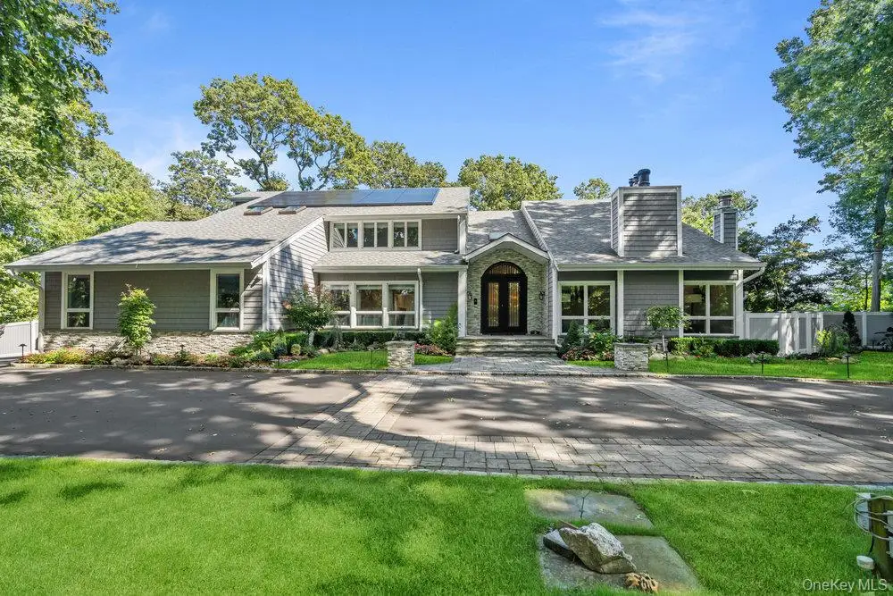 5 Coon Hollow Road, Lloyd Harbor, NY 11743 - Image #1