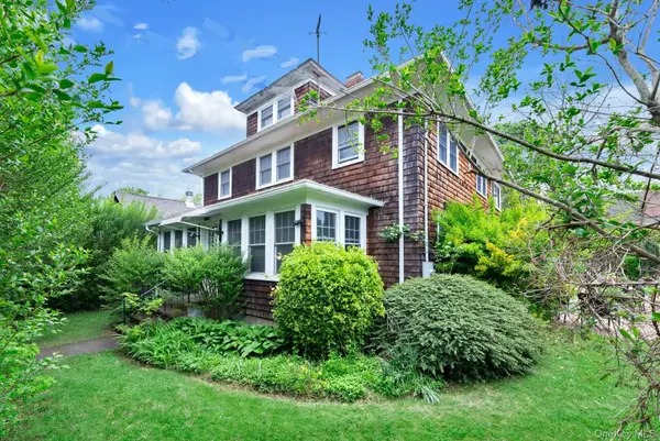 1025 9th Street, Greenport, NY 11944