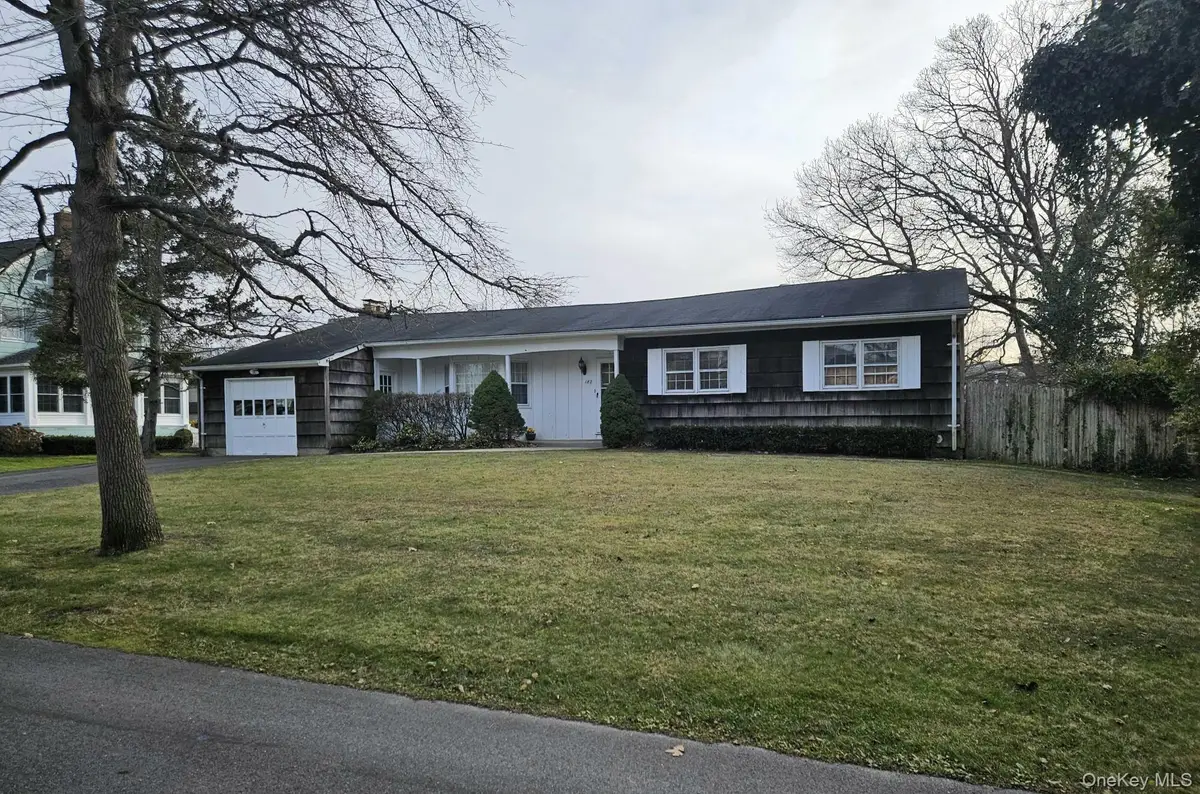 182 Connetquot Drive, Oakdale, NY 11769 - Image #1