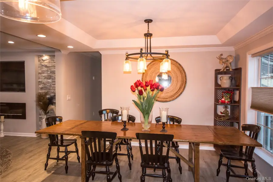 1661 # 519 Old Country Rd #519, Riverhead, NY 11901 - Image #3