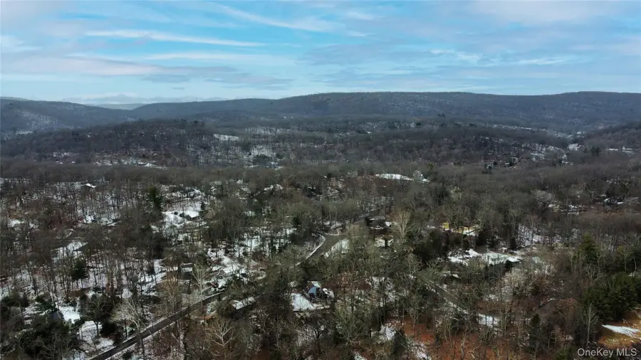 32 Winston Lane, Garrison, NY 10524 - Image #2