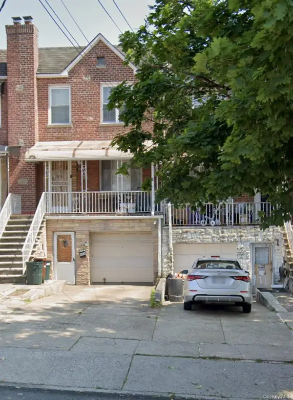 986 Neill Avenue, Bronx, NY 10462