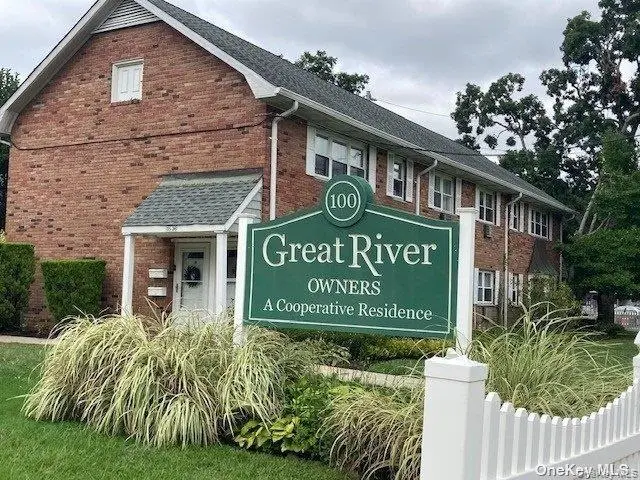 100 Connetquot Avenue #29, East Islip, NY 11580 - #2