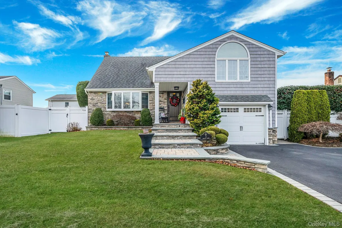 3 Walnut Place, North Massapequa, NY 11758 - Image #1