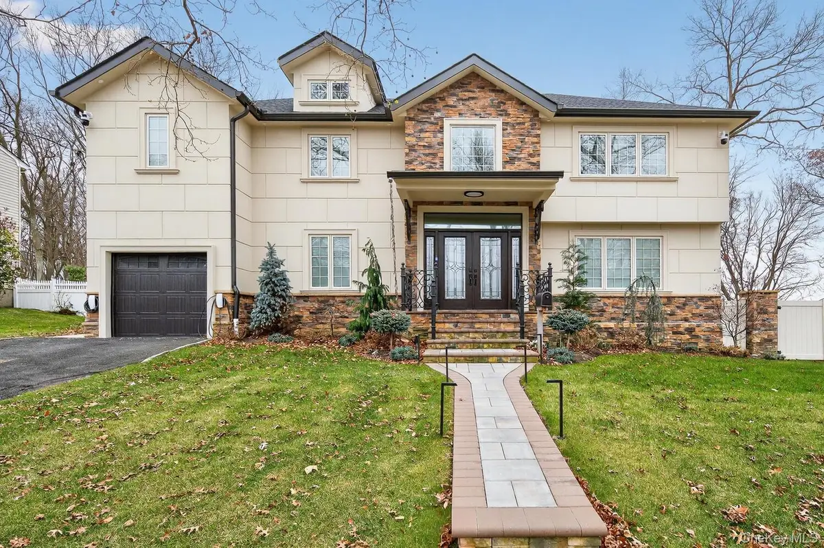 14 Woodland Drive, Old Bethpage, NY 11804 - Image #1