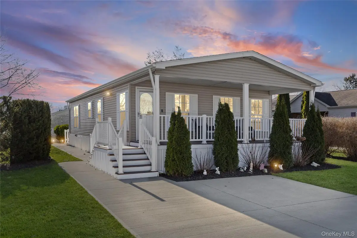 1661 Old Country Road #351B, Riverhead, NY 11901 - Image #1