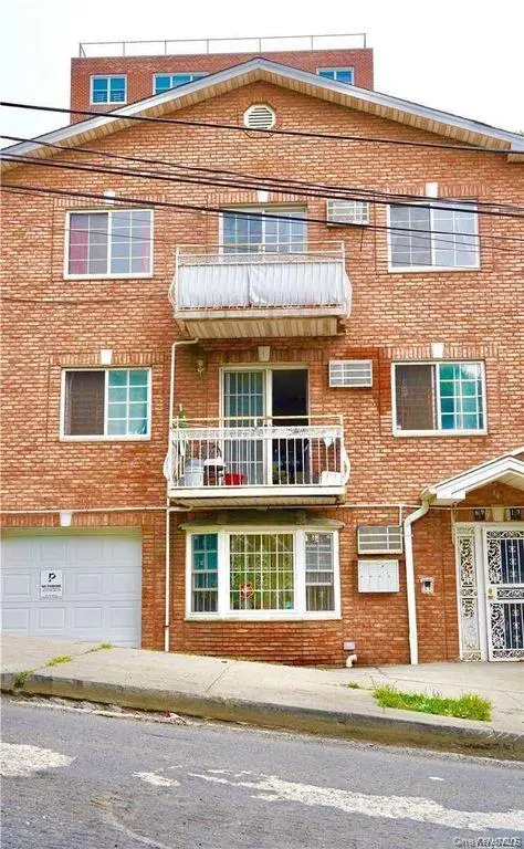 8713 164th Street, Jamaica, NY 11432 - Image #1