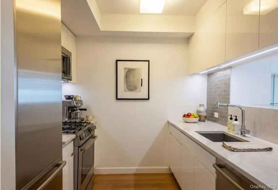 138-35 39th Avenue #12F, Flushing, NY 11354 - Image #3