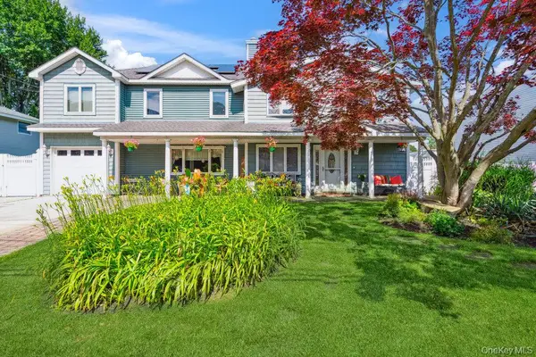 17 Sterling Drive, Lake Grove, NY 11755