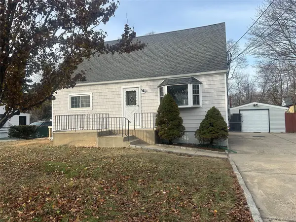 49 Doolittle Street, Brentwood, NY 11717