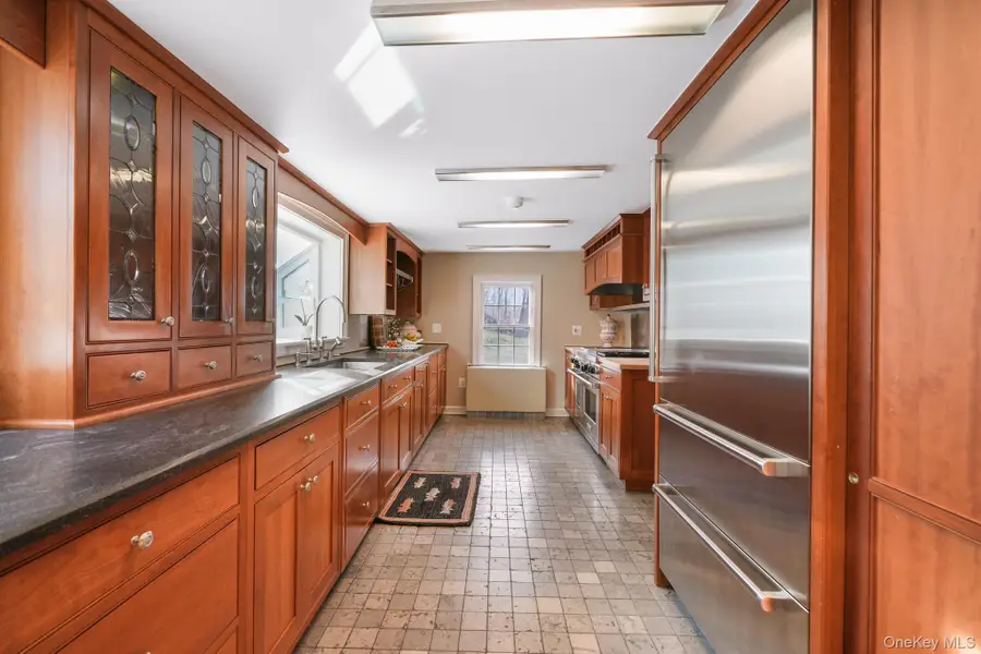 320 Illington Road, Ossining, NY 10562 - Image #3