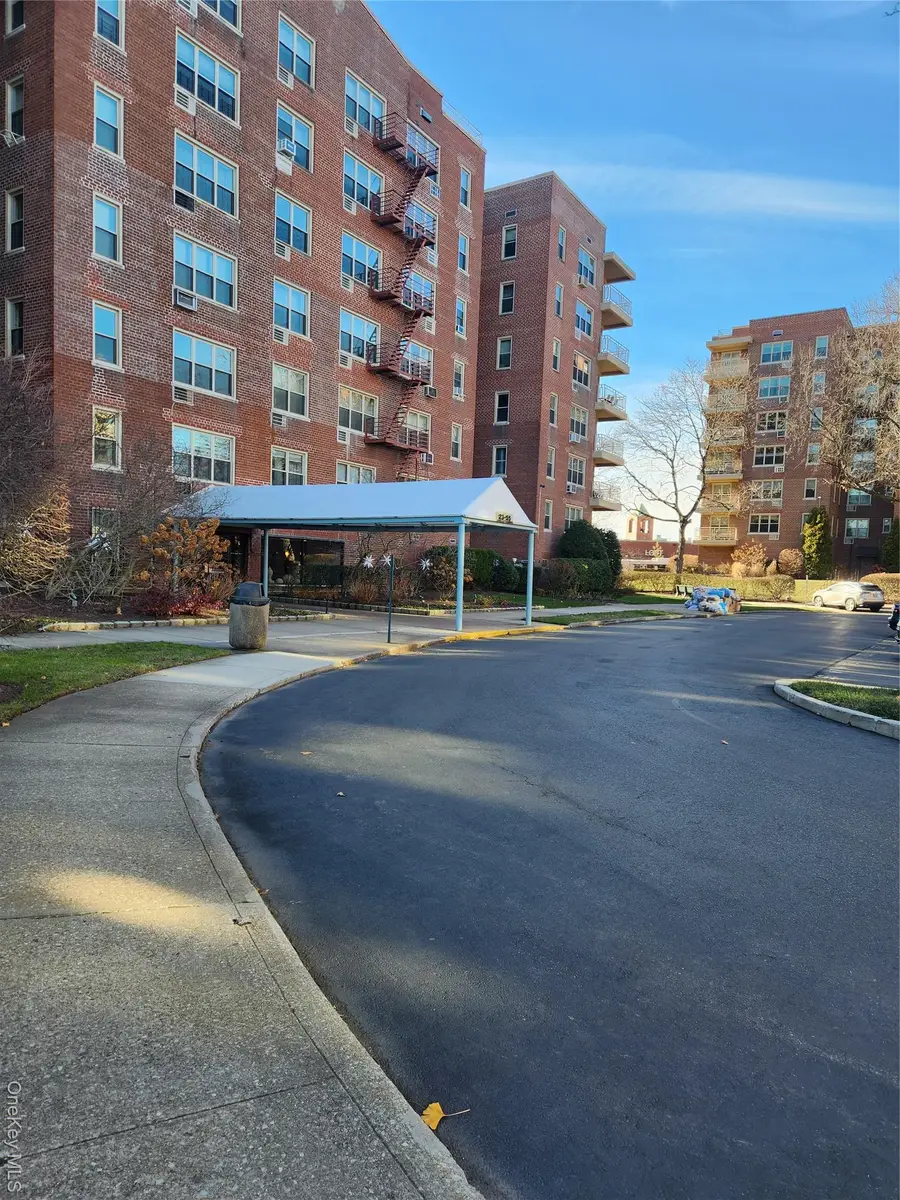 23-55 Bell Boulevard #5A, Bayside, NY 11360 - Image #2